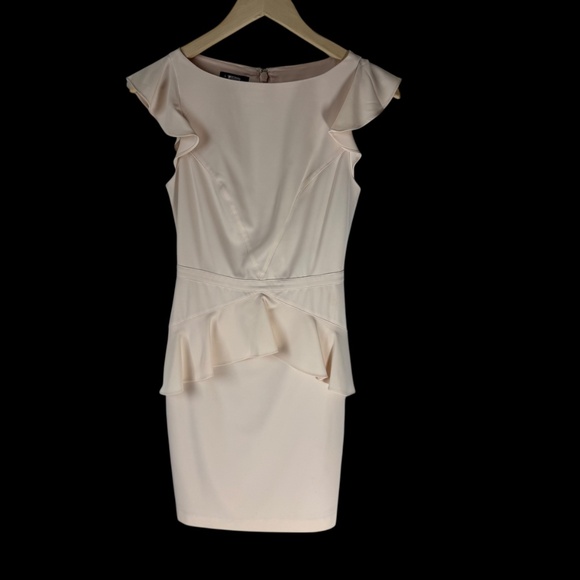 Bebe Elise Pale Pink Crepe Fitted Peplum Flutter Sleeve  Mini Dress Sz 00 - Picture 1 of 7